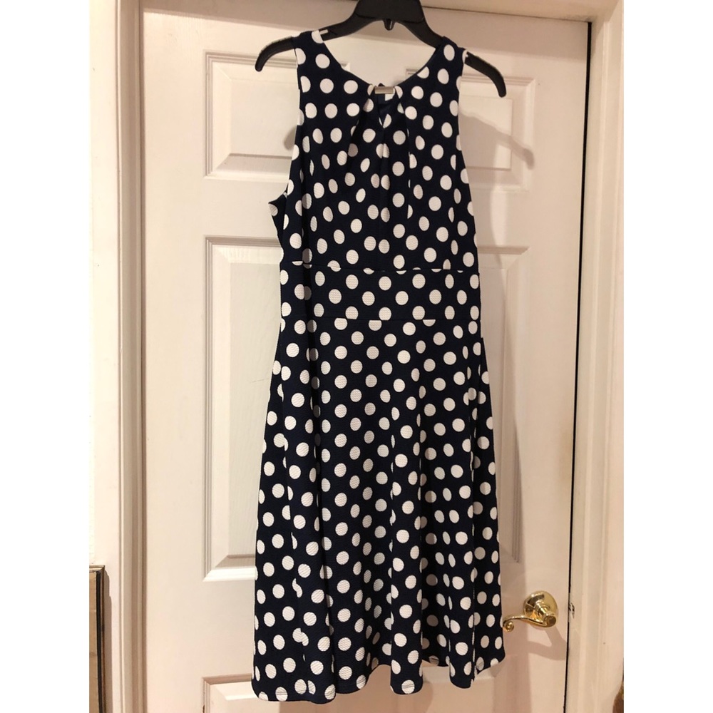 Ladies dress